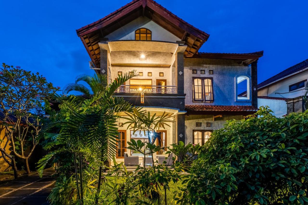 Inari Villa Nusa Dua Nusa Dua  Esterno foto